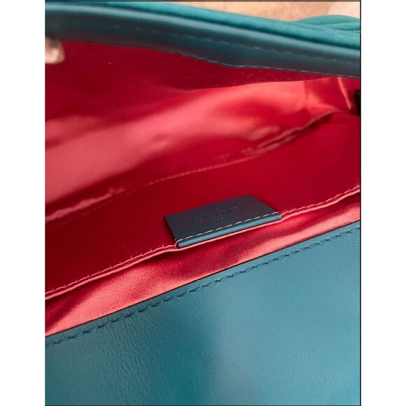 Louis Vuitton Rose Indian Vernis Louise Wallet & Chain - Picture 4 of 6